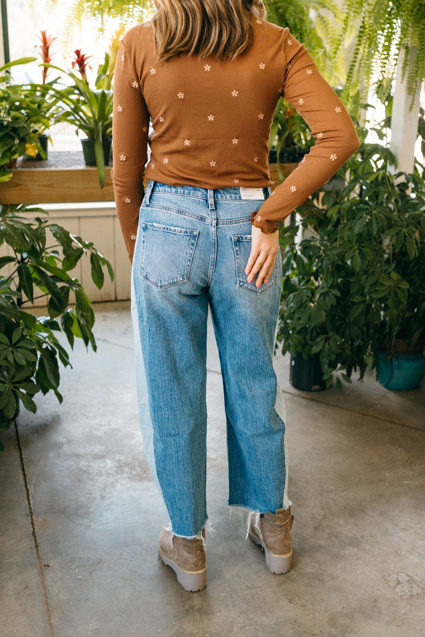 Two Tone Barrel Jean